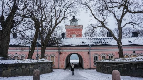 Suomenlinna with kids