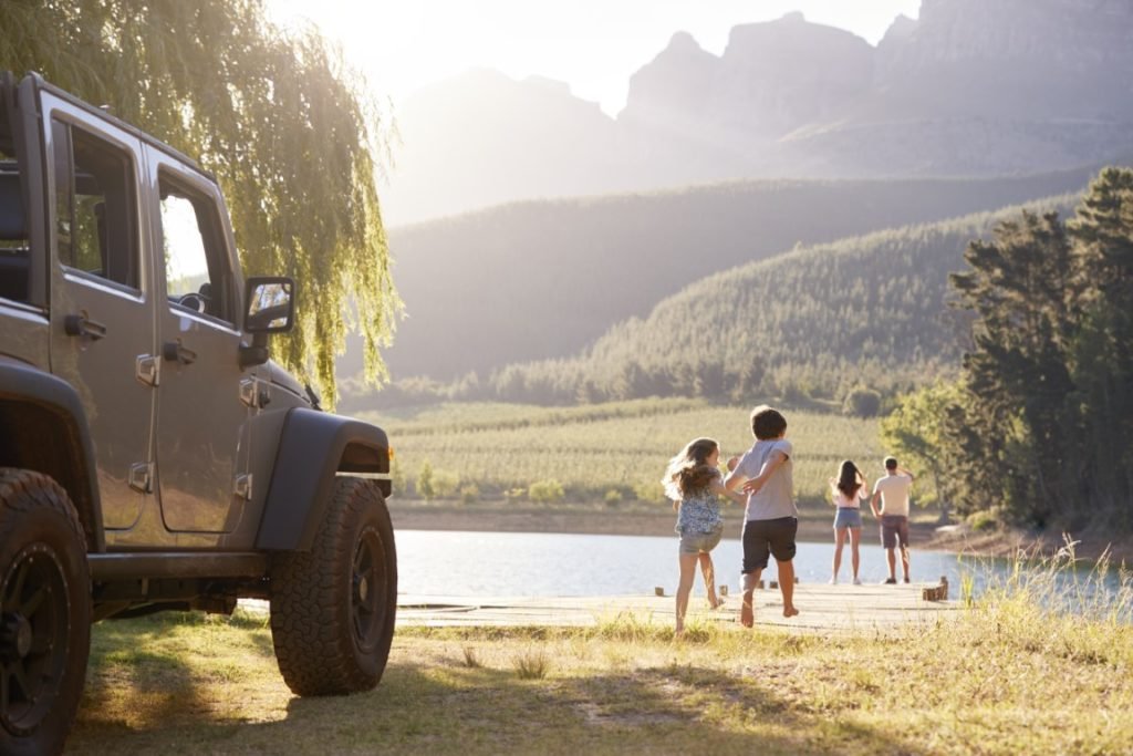 cheap family vacations - road trips