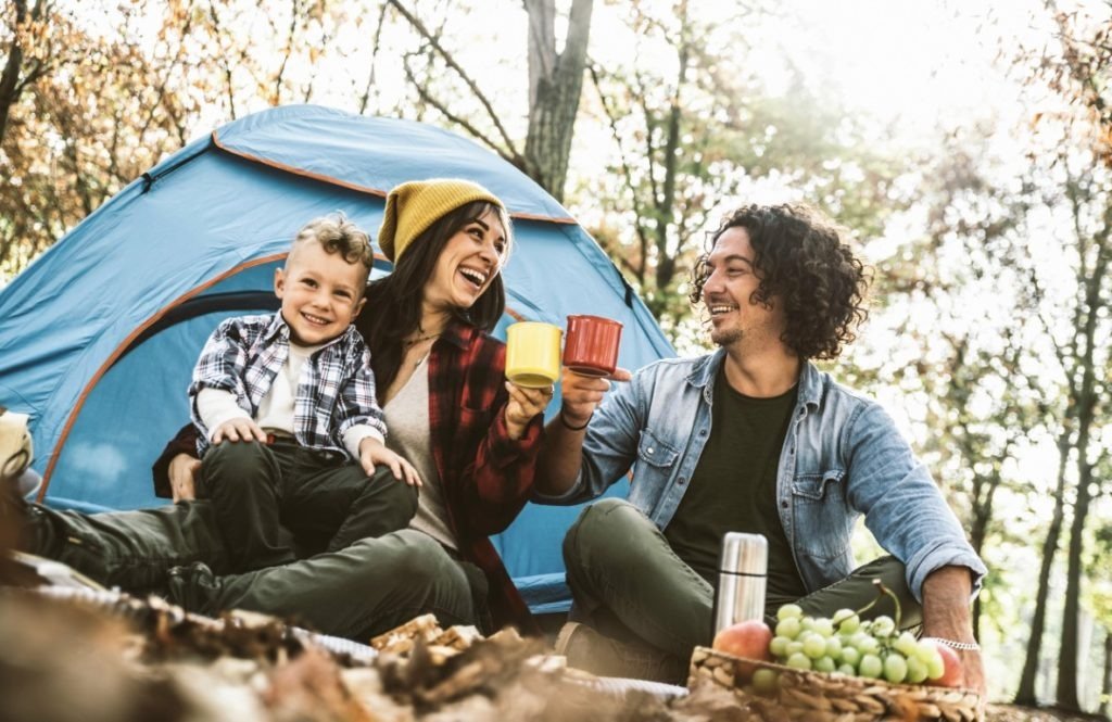 cheap family vacations - camping