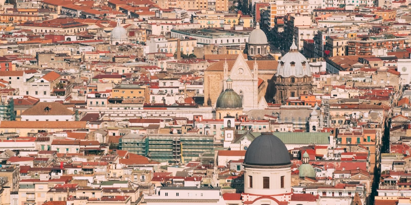 how many days to stay in naples