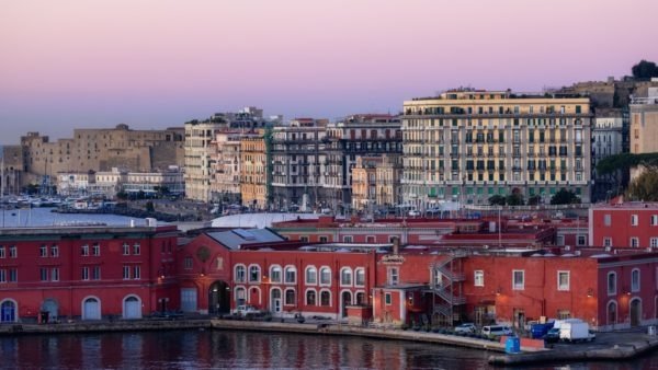 best areas to stay in naples italy
