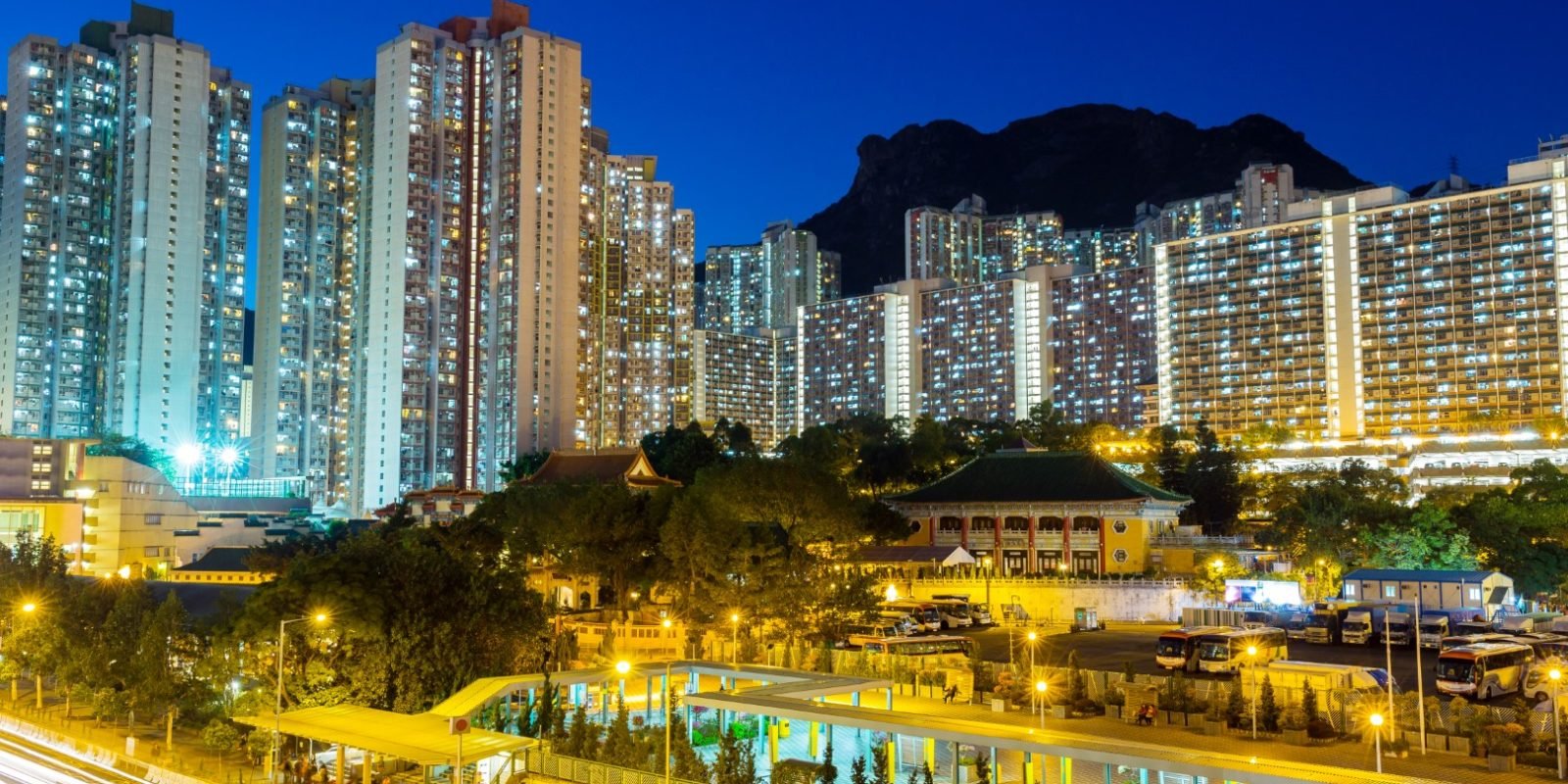 best places to stay in hong kong with family
